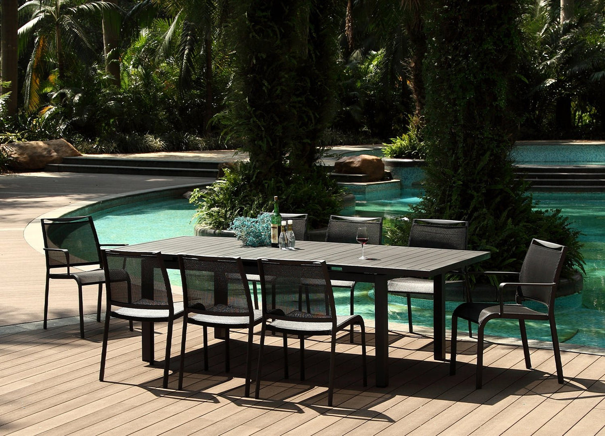 Alum Outdoor Extendable Dining Table - Majestic Patio