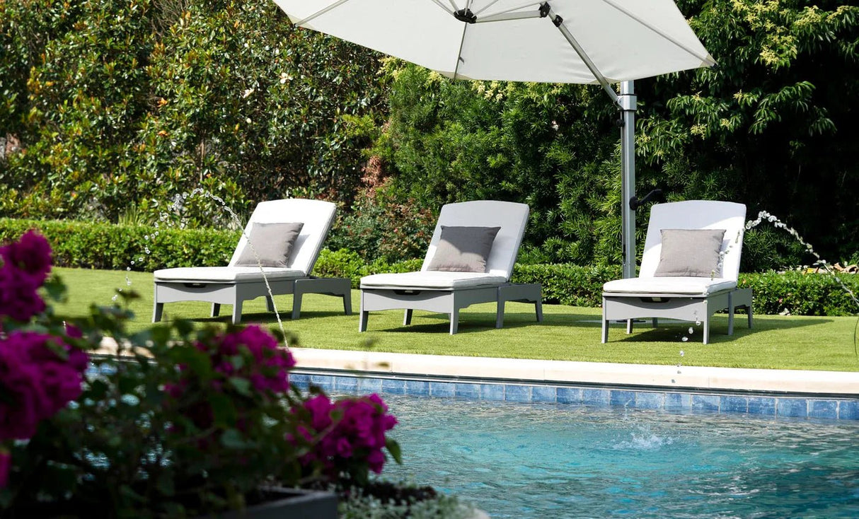 Ledge Lounger Legacy Chaise - Majestic Patio