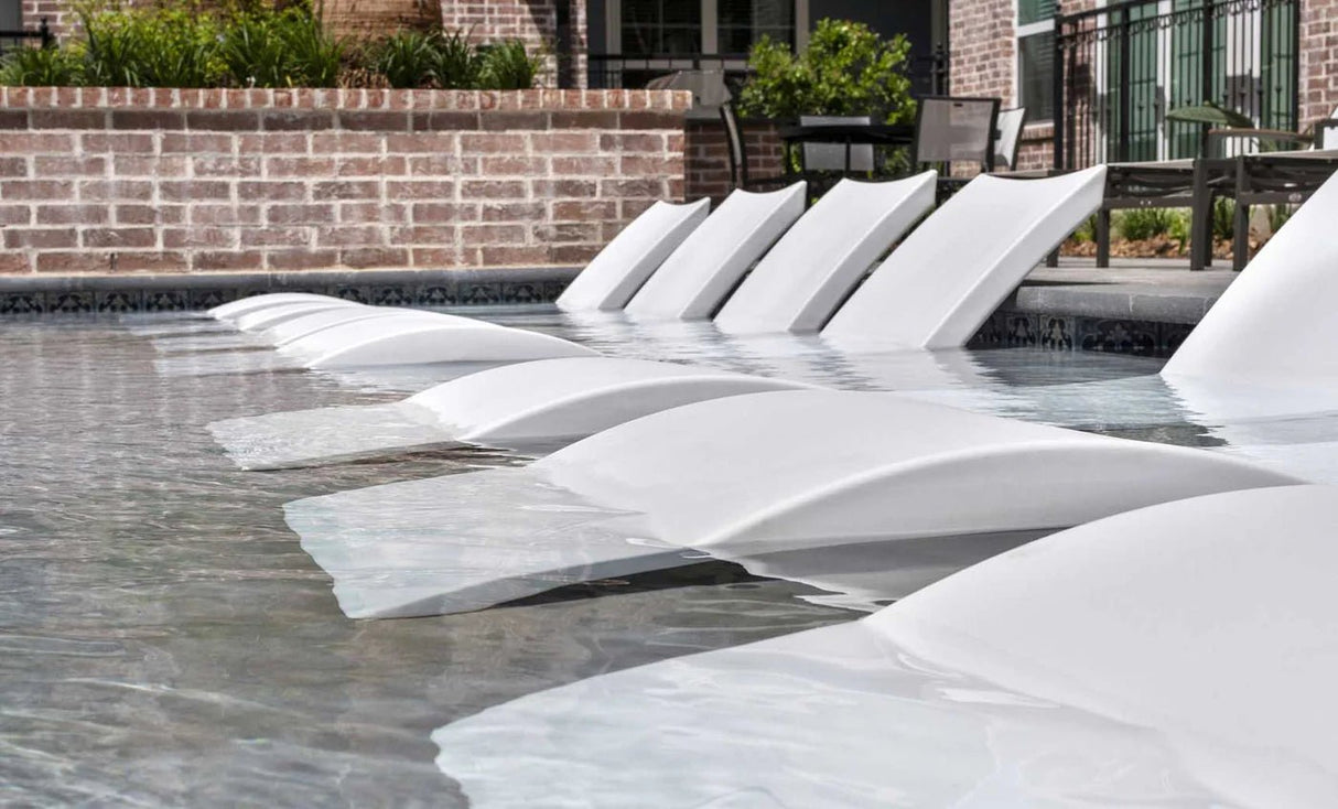 Ledge Lounger Signature Chaise - Majestic Patio