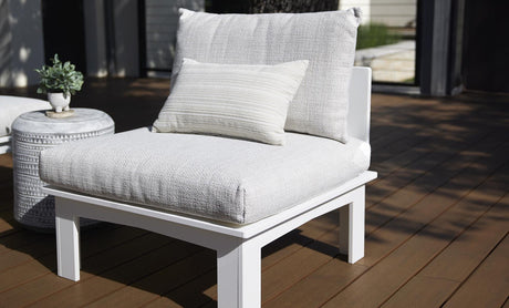 Ledge Loungers Mainstay Sectional Relaxed Middle - Majestic Patio