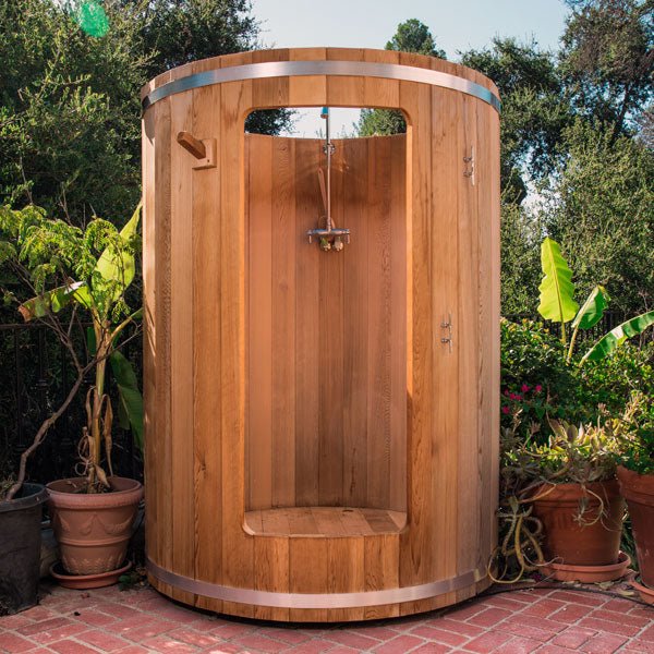 Rainbow Barrel Outdoor Shower - Knotty Red Cedar - Majestic Patio